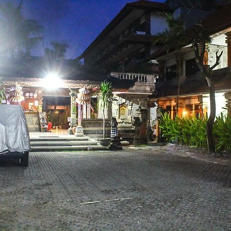 Hotel Puri Tanah Lot Кута Екстер'єр фото