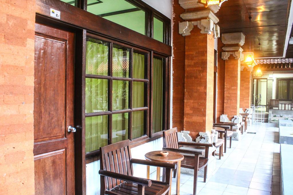 Hotel Puri Tanah Lot Кута Екстер'єр фото