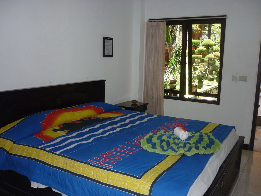 Hotel Puri Tanah Lot Кута Екстер'єр фото