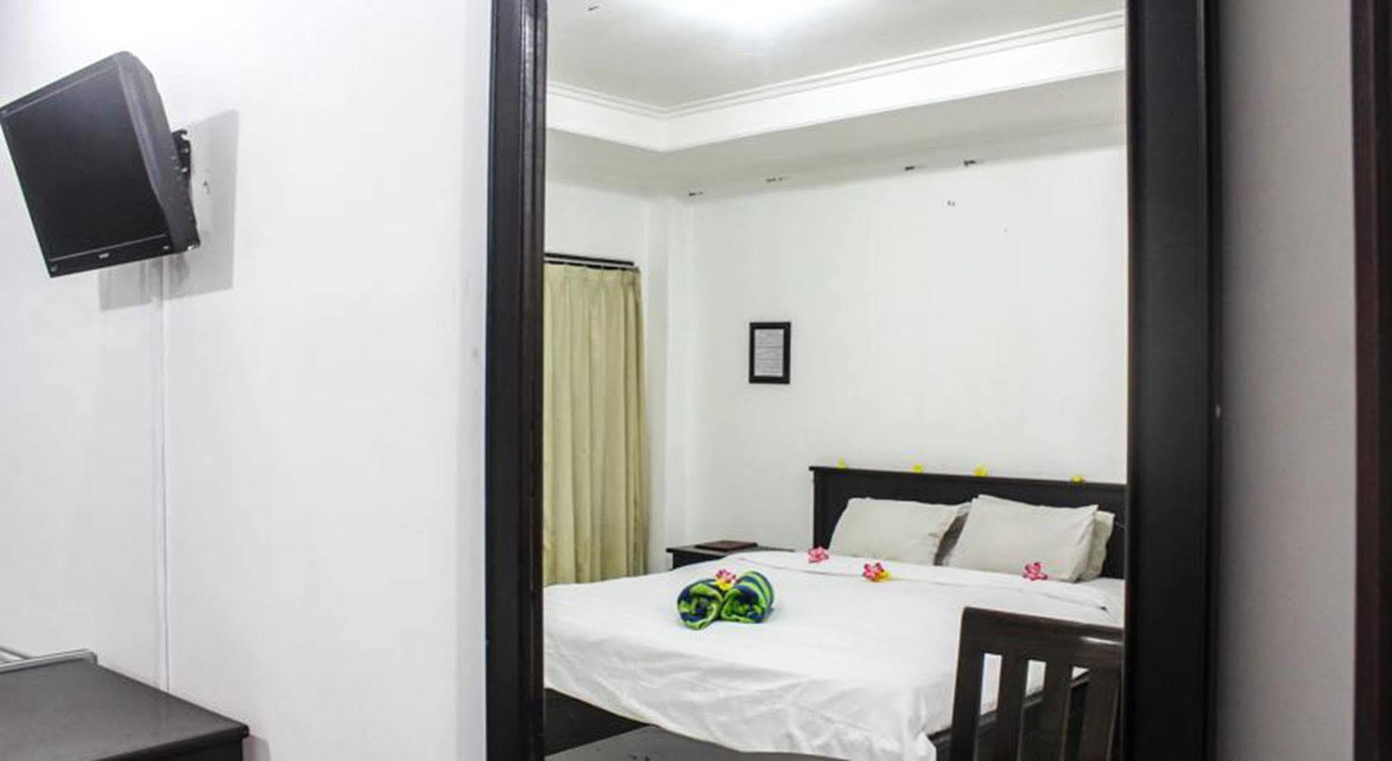 Hotel Puri Tanah Lot Кута Екстер'єр фото