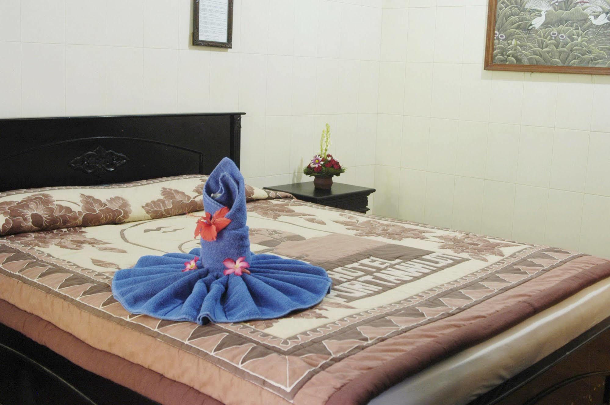 Hotel Puri Tanah Lot Кута Екстер'єр фото