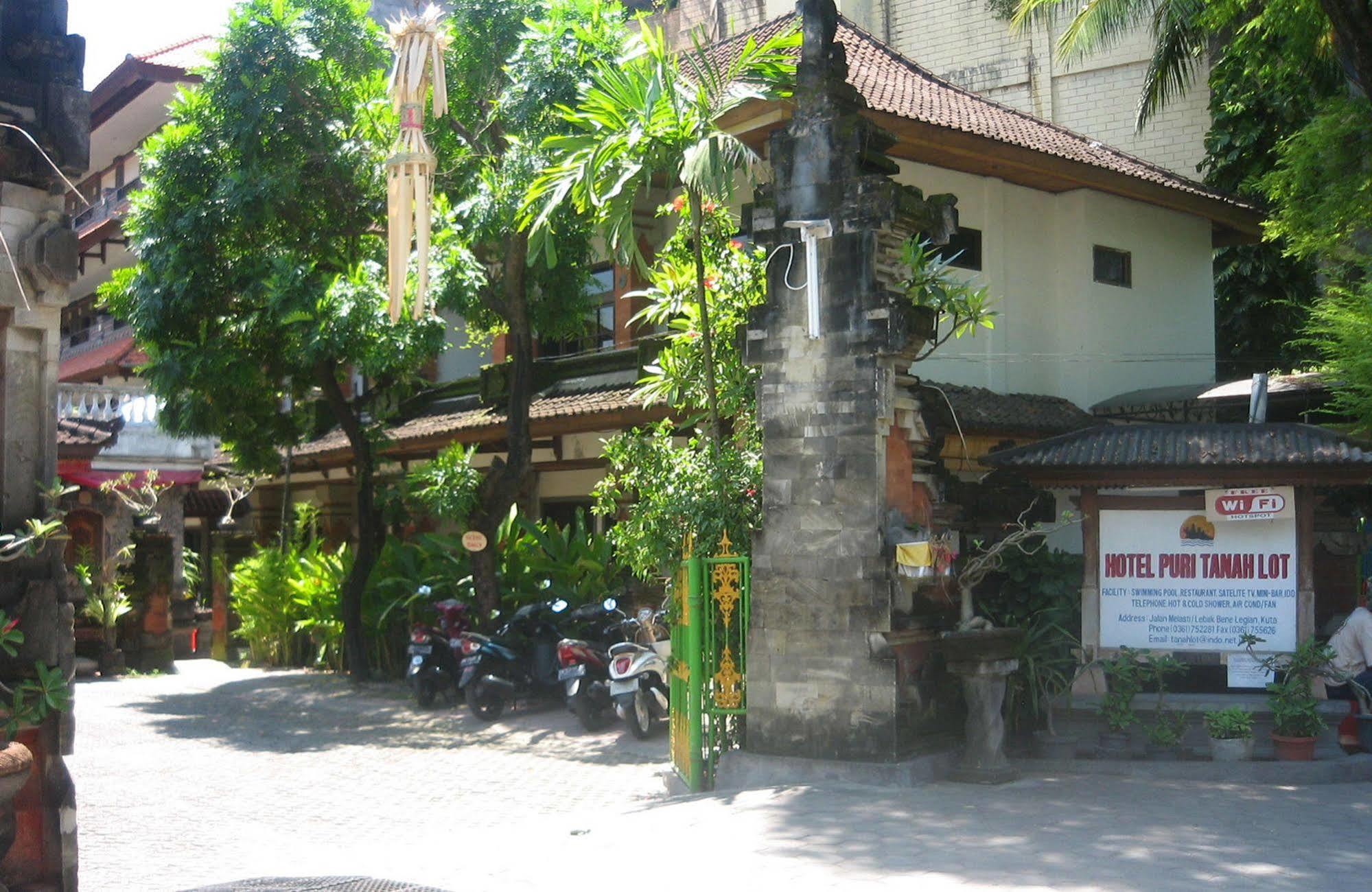 Hotel Puri Tanah Lot Кута Екстер'єр фото