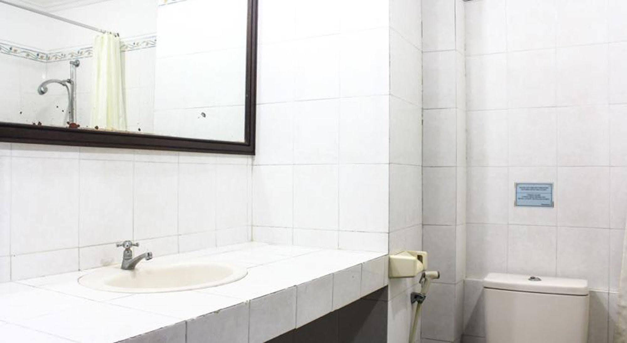 Hotel Puri Tanah Lot Кута Екстер'єр фото